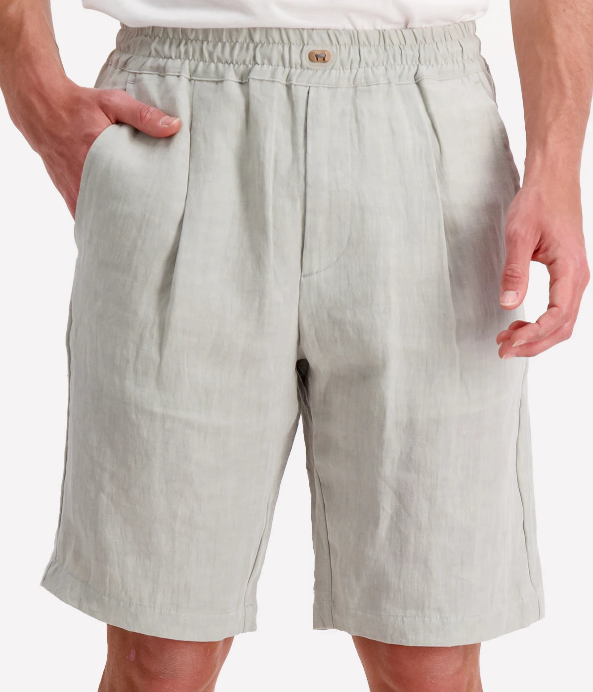 Bermuda String Shorts in Military Green