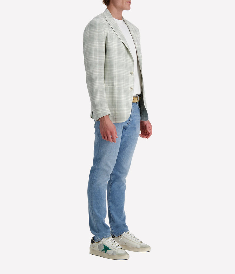 Eleventy slim fit chequered blazer crafted from Ermenegildo Zegna linen-wool-silk blend with three-roll-two design and ticket pocket.