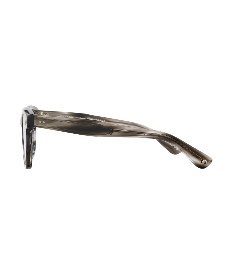 GLCO Broadway Sun sunglasses in an updated wayfarer design with contoured temples inspired by ‘50s car fins. Featuring water-drop plaques, premium glass lenses with 100% UV protection, and a hand-finished cellulose acetate frame for a sleek, vintage-modern look.