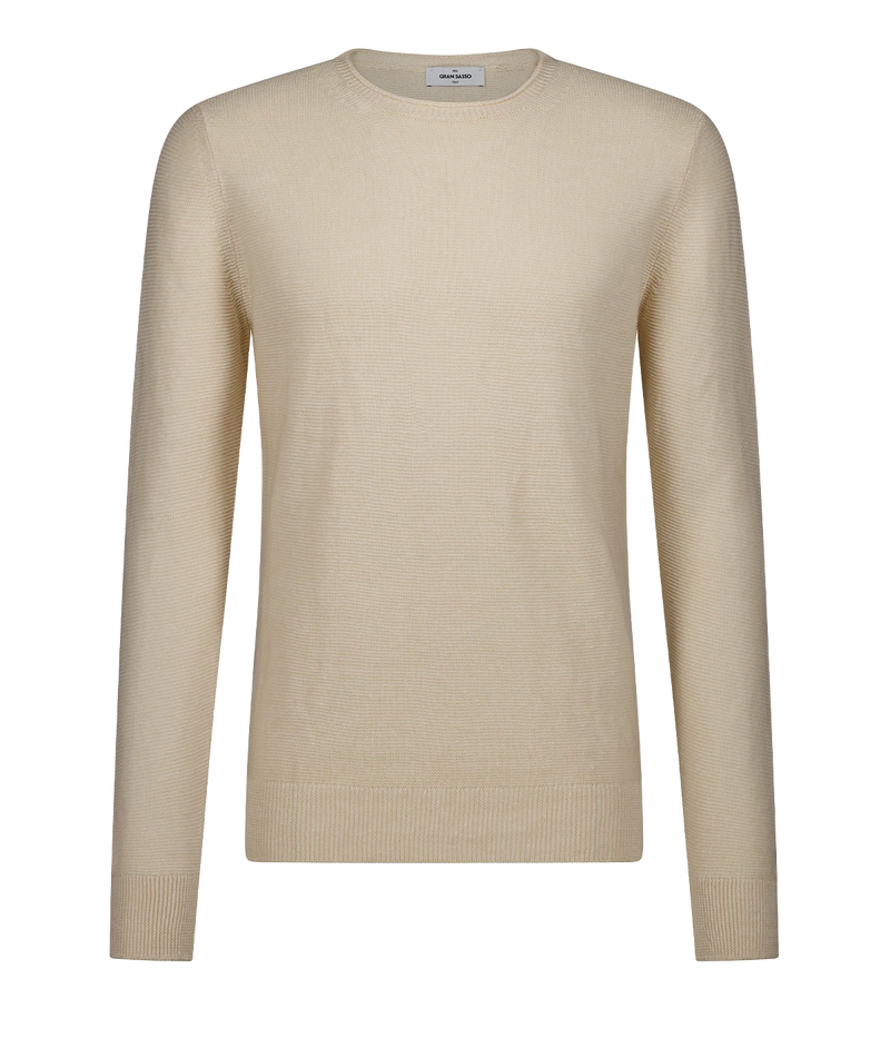 A timeless easy breezy summer crew neck sweater, 100% cotton in a cream colourway, featuring crew neckline and long sleeves. Throw on and go, comfortable, lightweight, made in Italy. 
