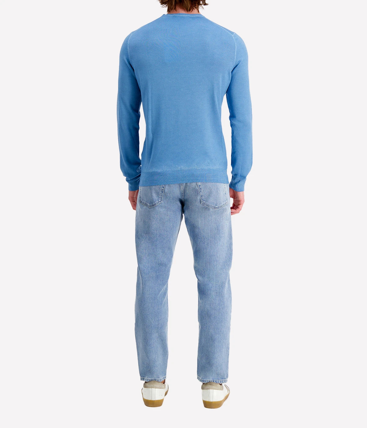 Gran Sasso crew long sleeve in soft 100% cashmere, offering a sleek and professional look, made in Italy