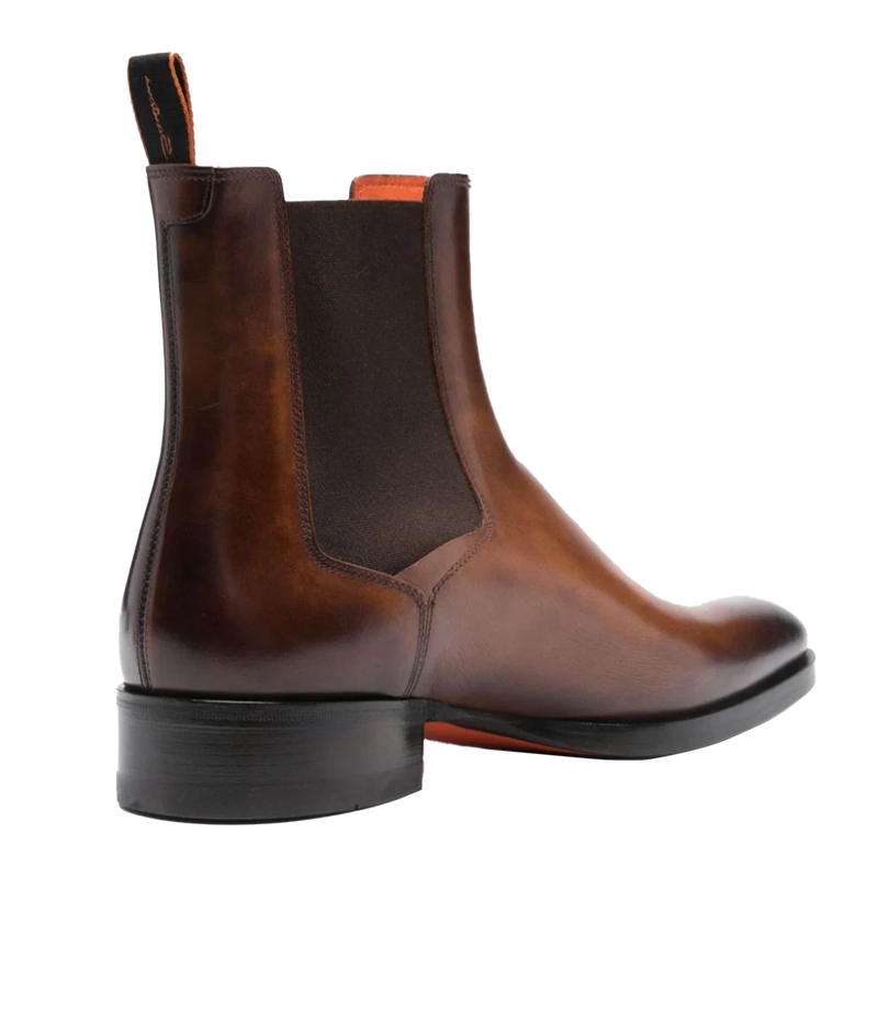 Eugene Boot in Lion