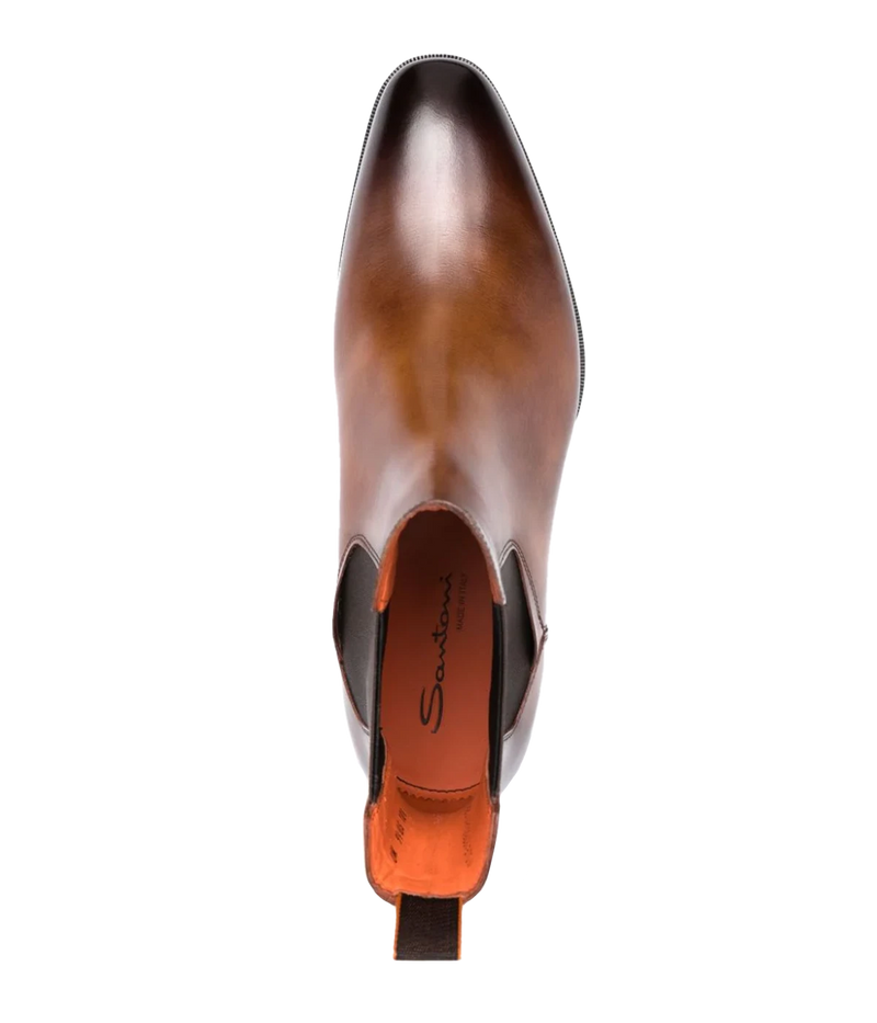 Eugene Boot in Lion