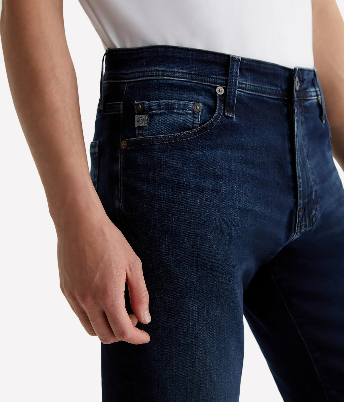 Everett Jean in VP Eiffel
