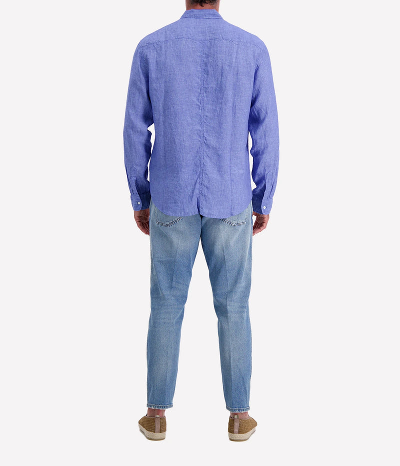 Men’s classic blue linen button-up shirt by Frank & Eileen, featuring a relaxed fit, long sleeves, and lightweight, breathable fabric.
