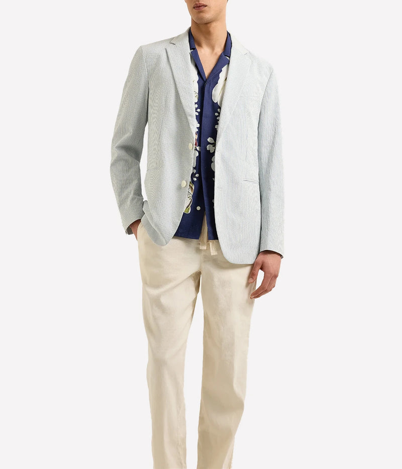 Men's striped Garret seersucker blazer with soft shoulders, tailored fit, and Italian-woven fabric – lightweight and effortlessly refined for summer