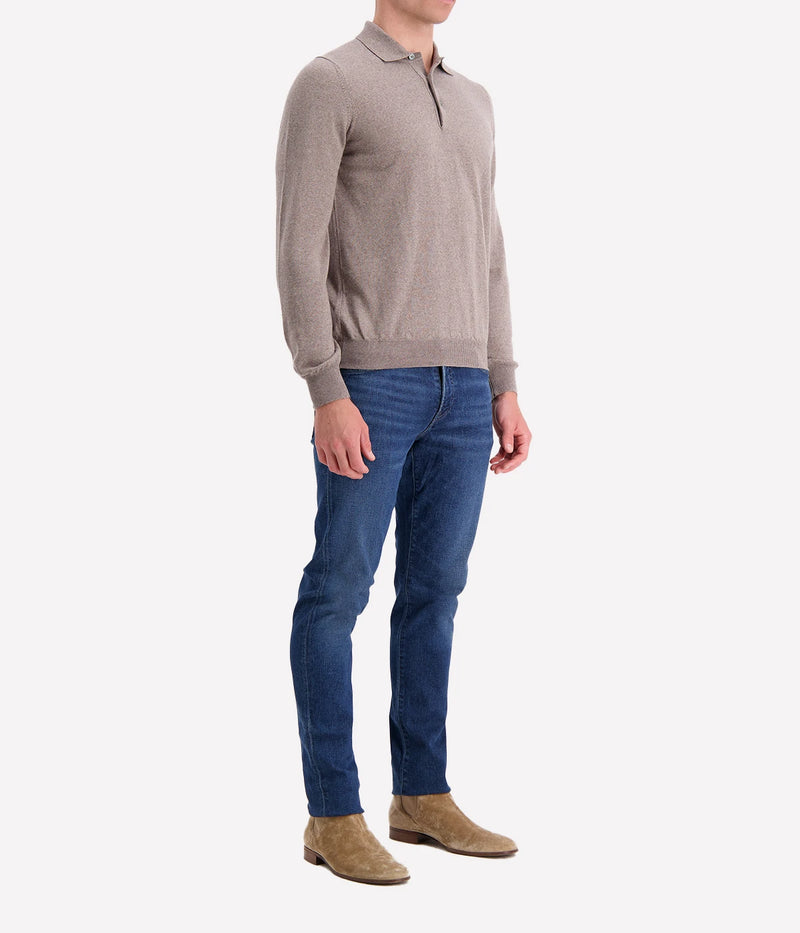Gran Sasso Tennis long sleeve in 100% virgin wool, offering a durable and flexible fit, perfect for athletic activities, made in Italy.