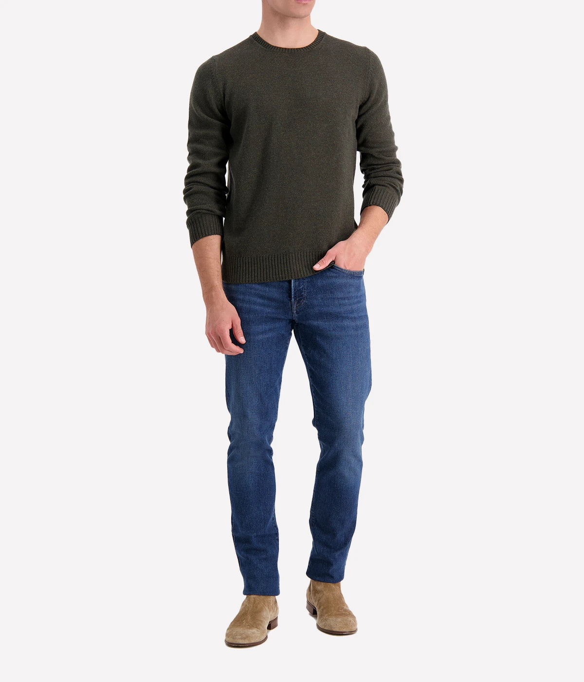Gran Sasso long sleeve crewneck in 100% merino wool, designed for durability and comfort, made in Italy.