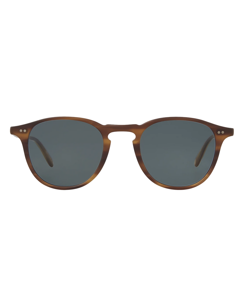 Retro-inspired P3 sunglasses with modern colour combinations, Premium Glass Polar lenses, and hand-finished details. Features classic GLCO core wire, 5-barrel hinges with rivets, and external pins at the temples. 100% UV protection.