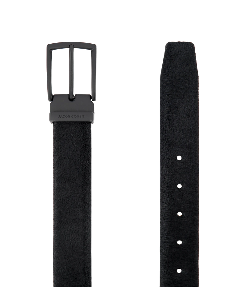 Jacob Cohën black calf-hair leather belt with a matte black buckle and subtle logo detailing on the interior, offering a sleek and sophisticated finish.