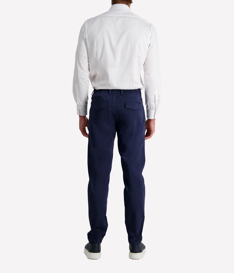 Eleventy tailored drawstring pants in navy jersey-effect cotton with subtle seam fading and sartorial detailing, made in Italy.
