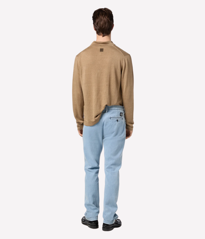 Men’s light camel linen long-sleeve polo shirt by Jacob Cohën featuring real horn buttons and leather logo patch – made in Italy.
