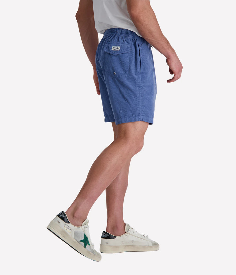 Hartford long-fit corduroy shorts in coronet blue with an elastic drawstring waistband and relaxed silhouette, made from 100% organic cotton for breathable summer comfort.