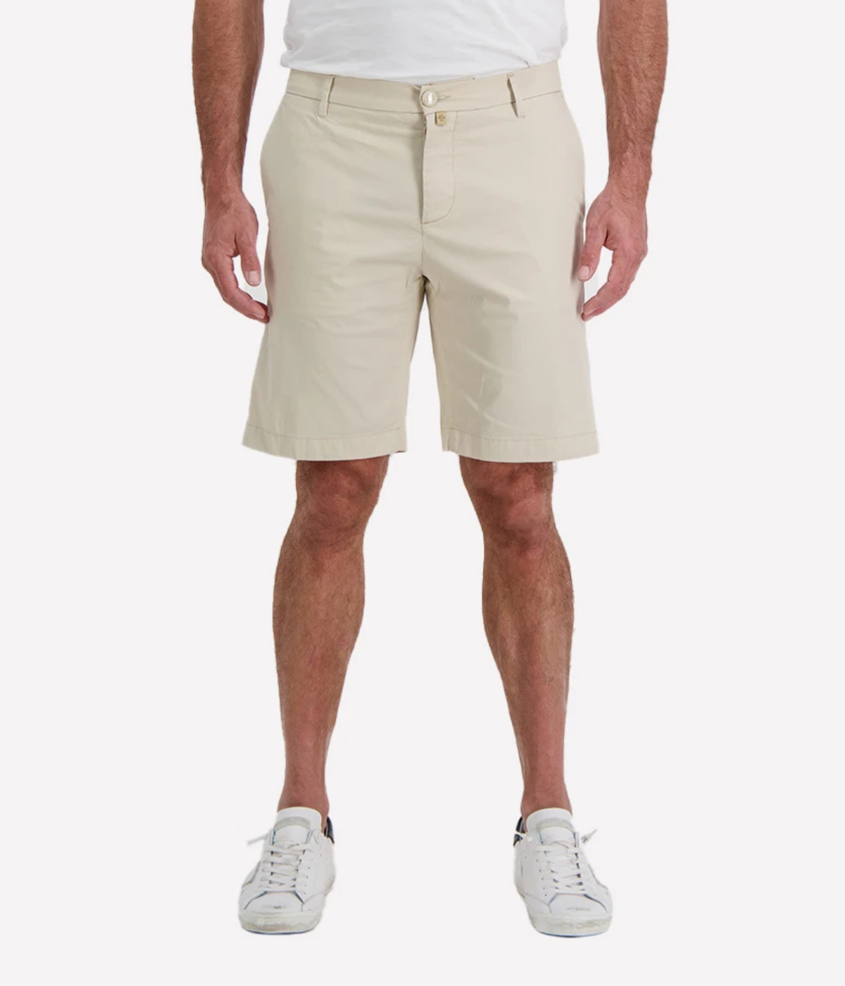 Jacob Cohën George Bermuda Chino Regular Fit in Light Beige Suede Patch – Front View Bermuda Chino Shorts