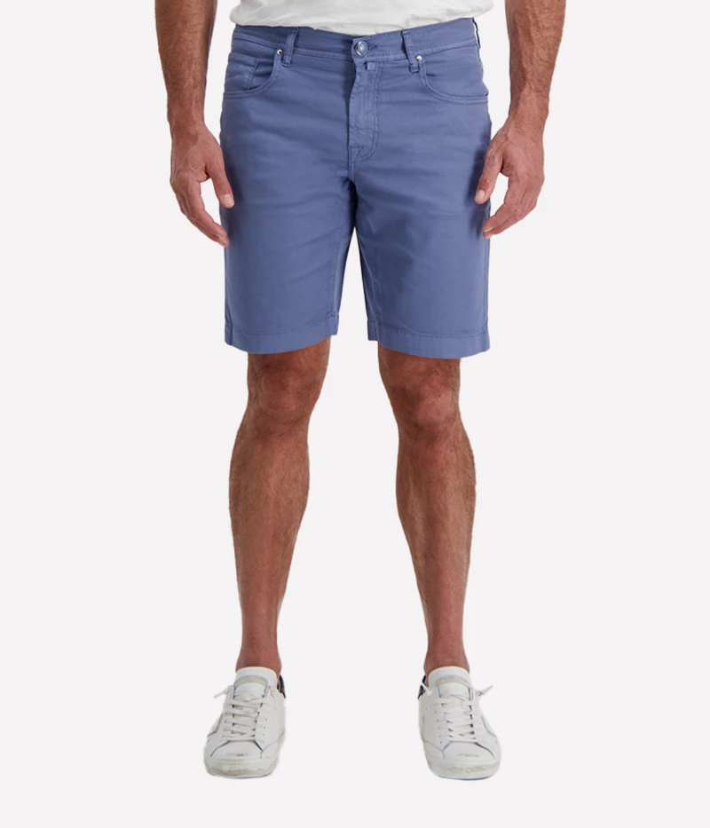 Jacob Cohën Nicolas Bermuda 5 PKT Slim Fit in W62 Aviation Suede Patch – Front View Tailored Bermuda Shorts