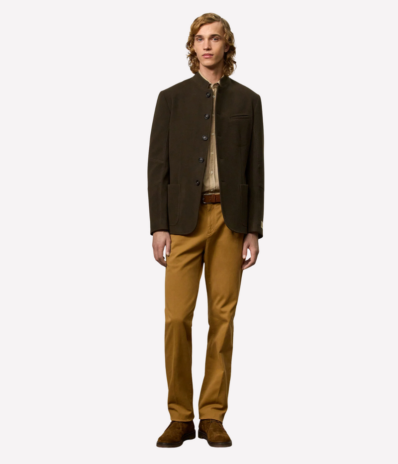 Military-inspired Massimo Alba wool jacket with guru collar, single-breasted, deconstructed unlined design, patch pockets, and dark horn buttons, Italian craftsmanship