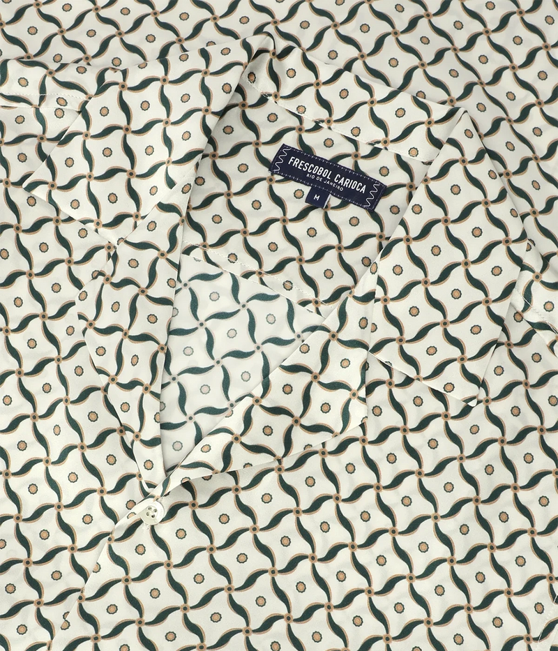 Men’s silk camp collar shirt by Frescobol Carioca with relaxed fit and all-over bespoke Lotus print, crafted from lightweight 100% silk.