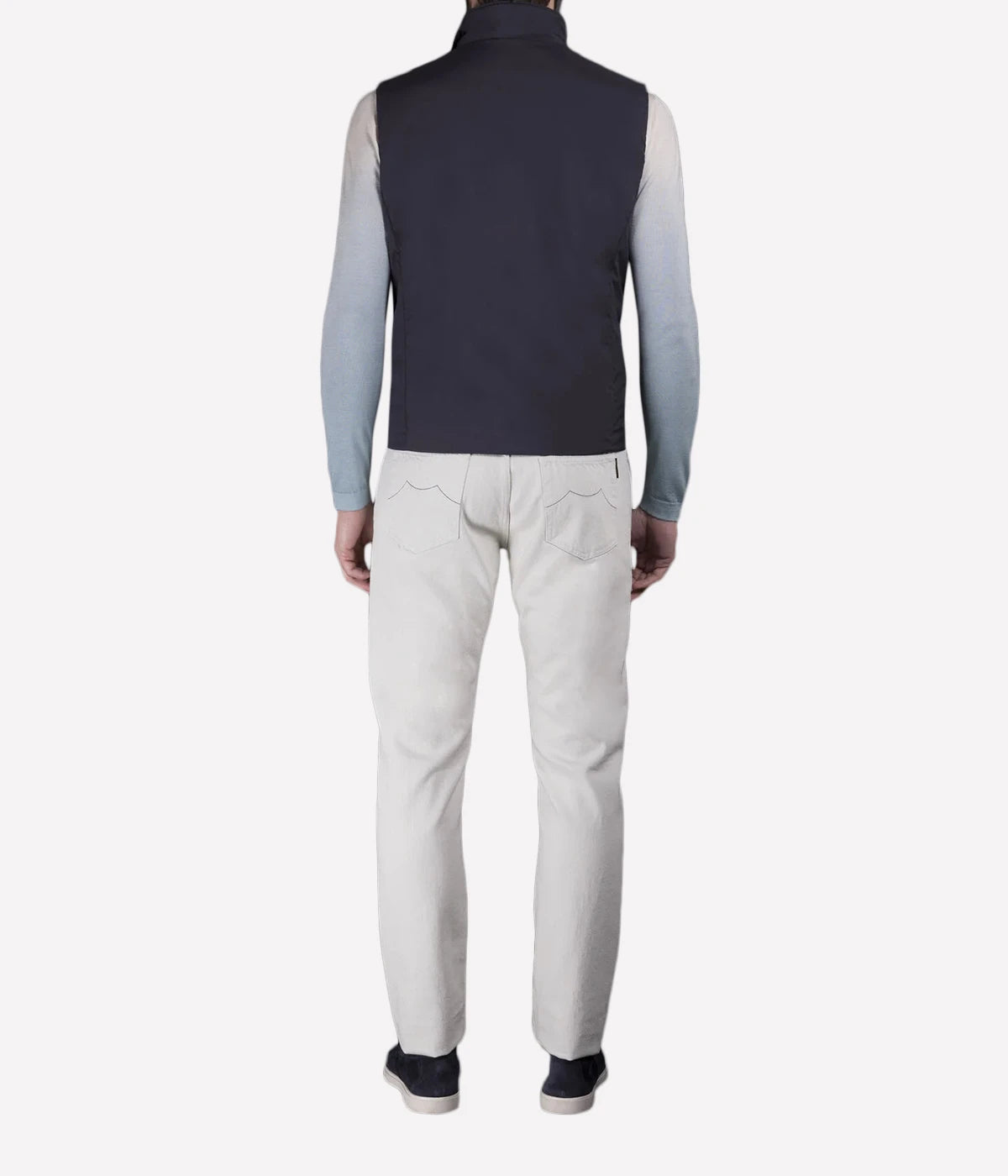 Senio Vest in Navy by MooRER, featuring water-repellent lightweight fabric, synthetic feather-effect padding, double-zip front closure, and zippered pockets. Made in Italy.
