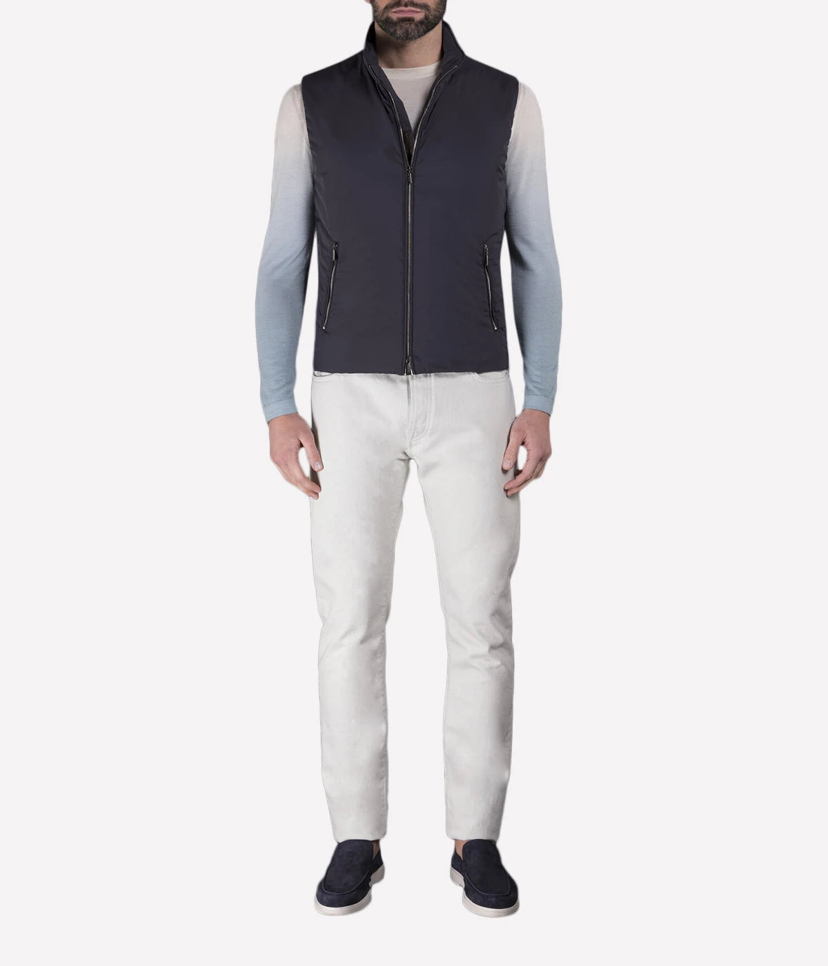 Senio Vest in Navy by MooRER, featuring water-repellent lightweight fabric, synthetic feather-effect padding, double-zip front closure, and zippered pockets. Made in Italy.