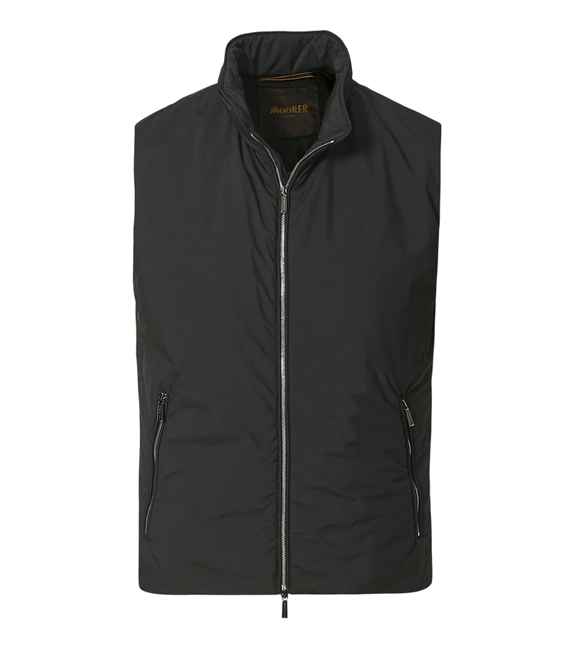 Senio Vest in Black by MooRER, featuring lightweight water-repellent fabric, synthetic feather-effect padding, double-zip front closure, and zippered pockets. Made in Italy.