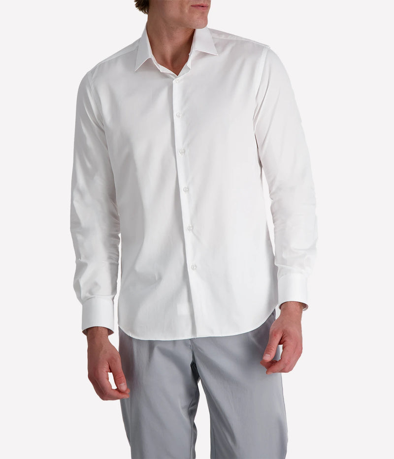 White slim-fit cotton shirt by Ingram featuring a sharp collar, button-down front, and subtle seersucker texture, styled for a clean and modern look.