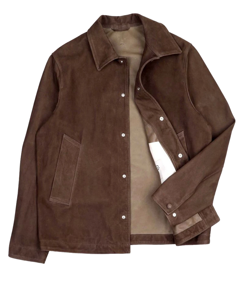 Coach jacket in lamb suede with a shortened body for a modern fit, made in Italy.