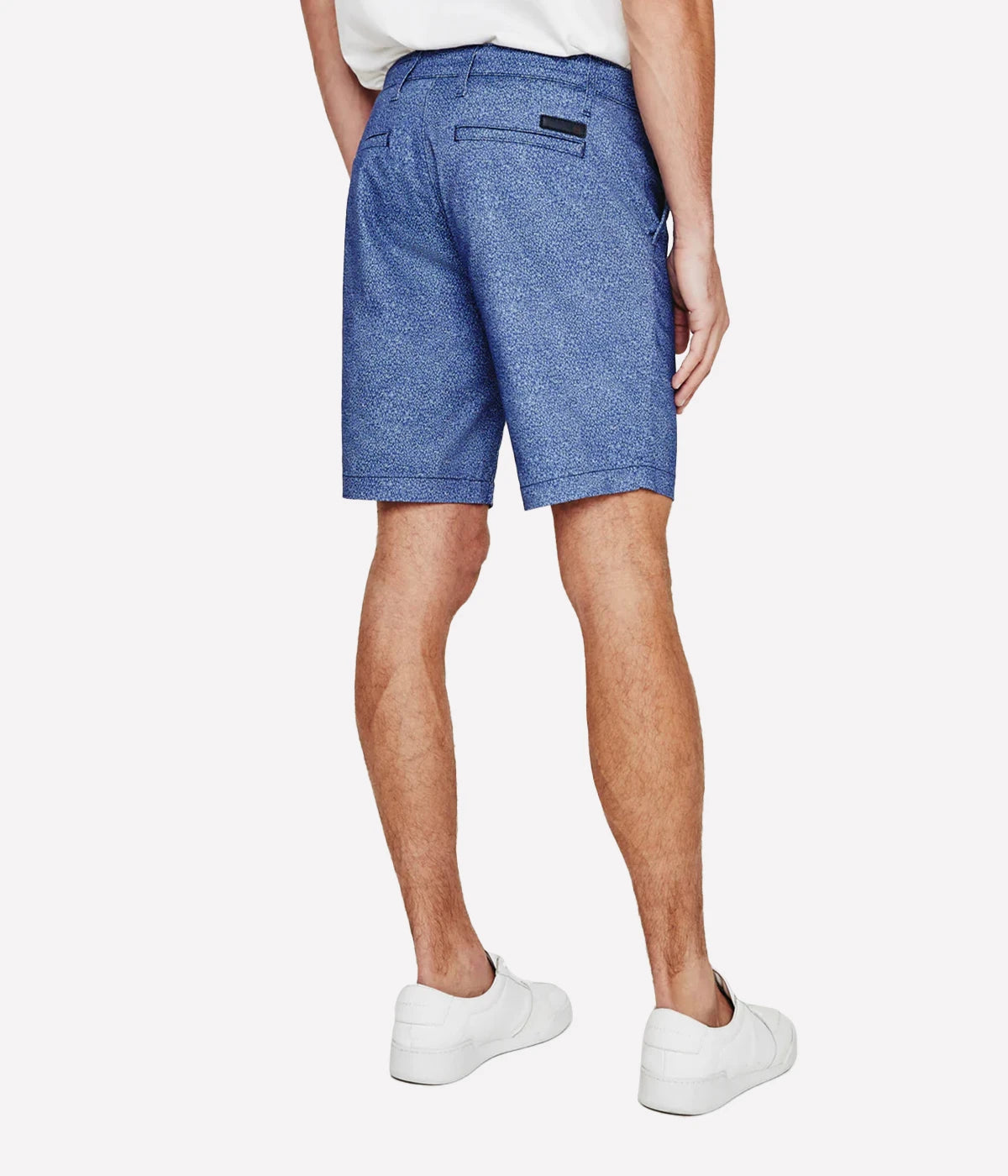 Wanderer Short in Hide Seek Navy