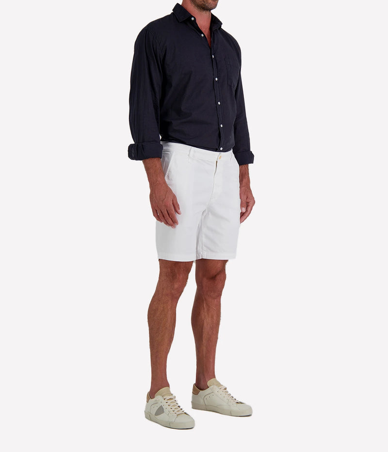 Wanderer Short in White