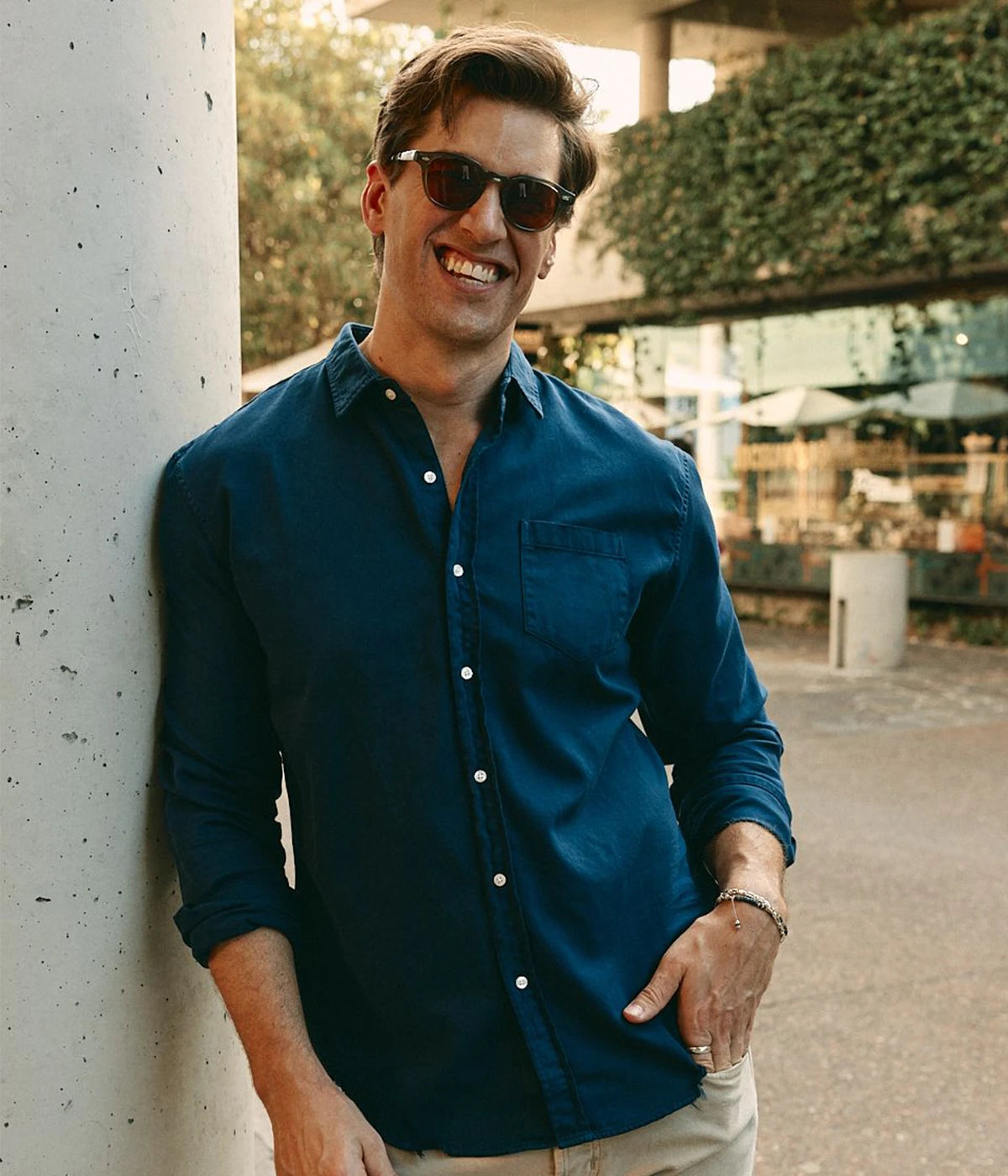 Luke Woven Button Up Shirt in Denim Navy