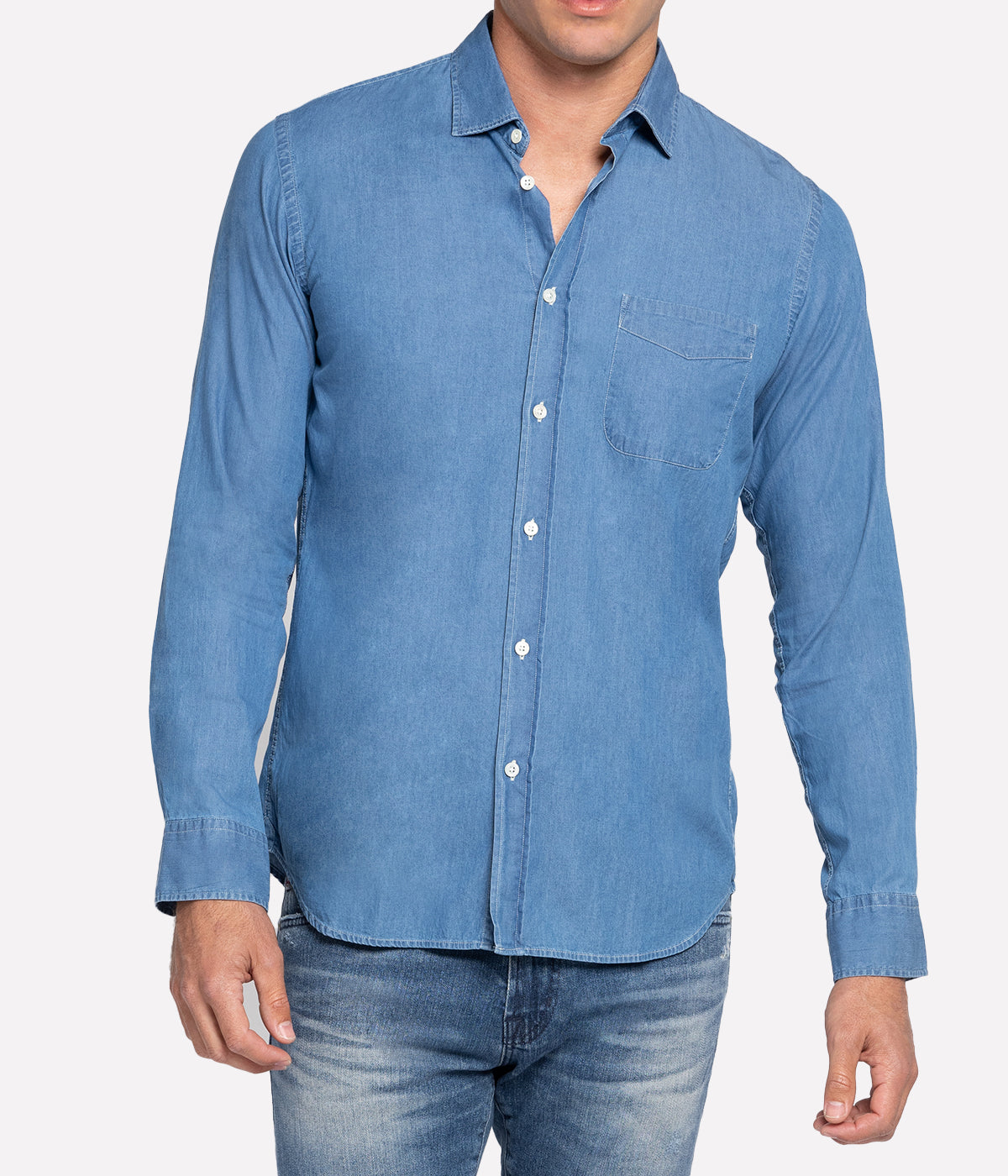 Woven Shirt in Light Denim