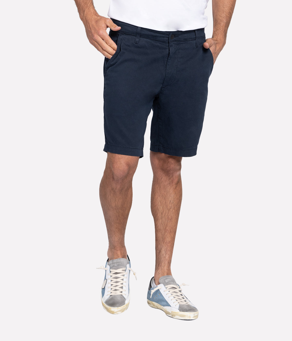 Wanderer Short in Deep Navy