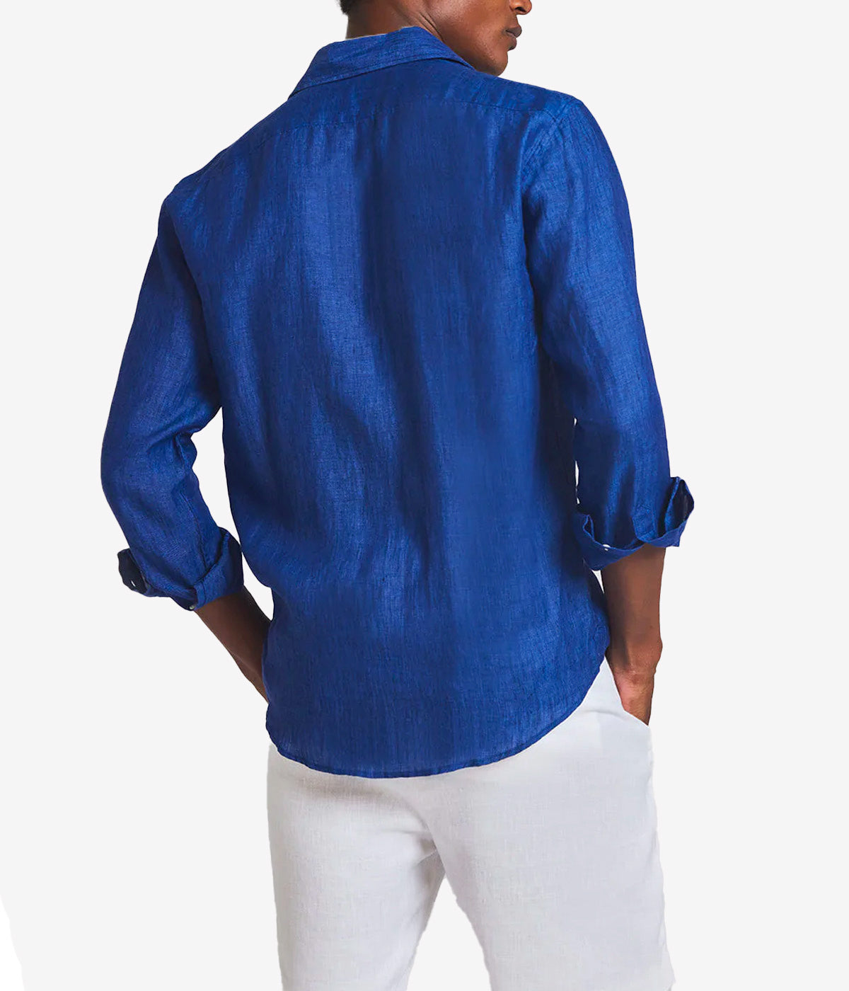 Back view of the Antonio Long Sleeve Linen Shirt by Frescobol Carioca, highlighting the lightweight, breathable fine Italian linen fabric. This classic men's linen shirt combines relaxed tailoring and timeless sophistication, ideal for polished, effortless dressing.