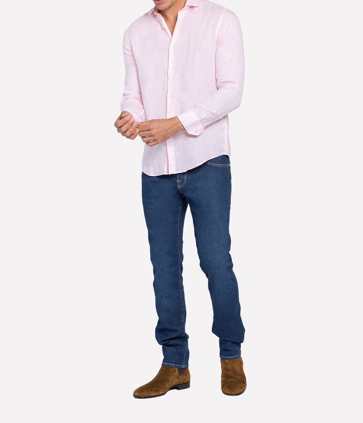 Model wearing the Antonio Long Sleeve Linen Shirt by Frescobol Carioca, showcasing the refined tailoring and premium 100% Italian linen fabric. The structured dress collar, long sleeves, and imitation mother of pearl buttons make this shirt a sophisticated choice for formal or relaxed occasions.