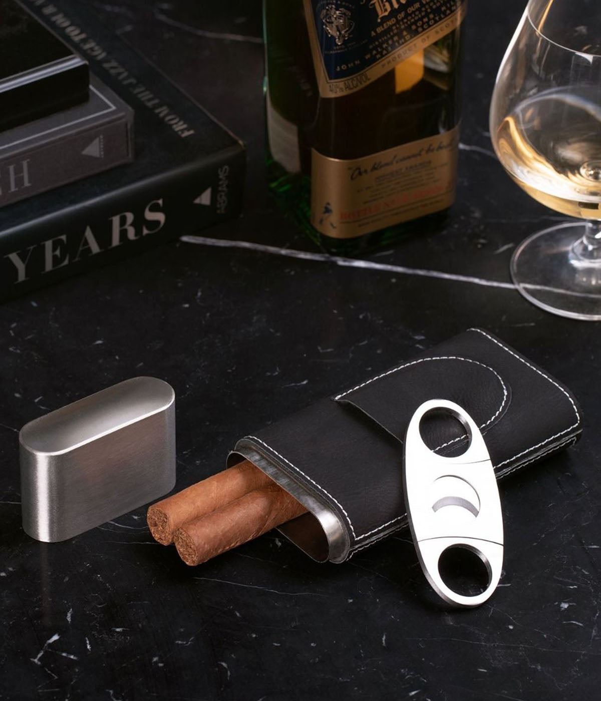 Harrison Leather Cigar Case in Black