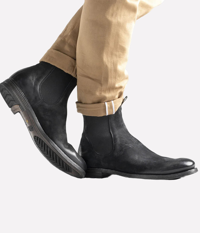 Journal Leather Chelsea Boots in Nero