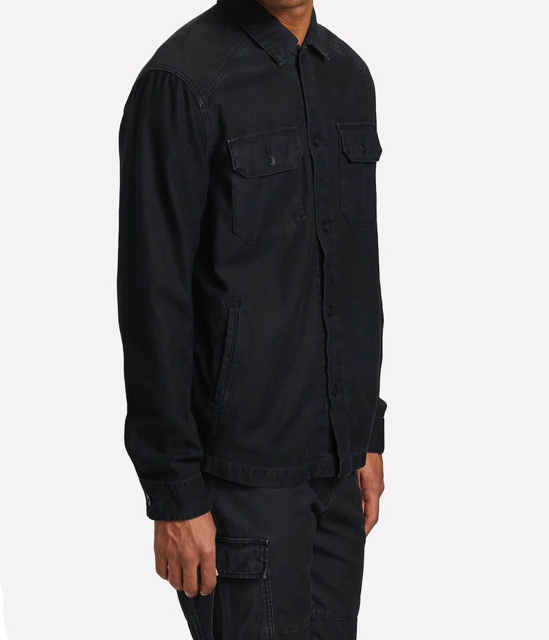Lance Fatigue in Sulfure Pure Black