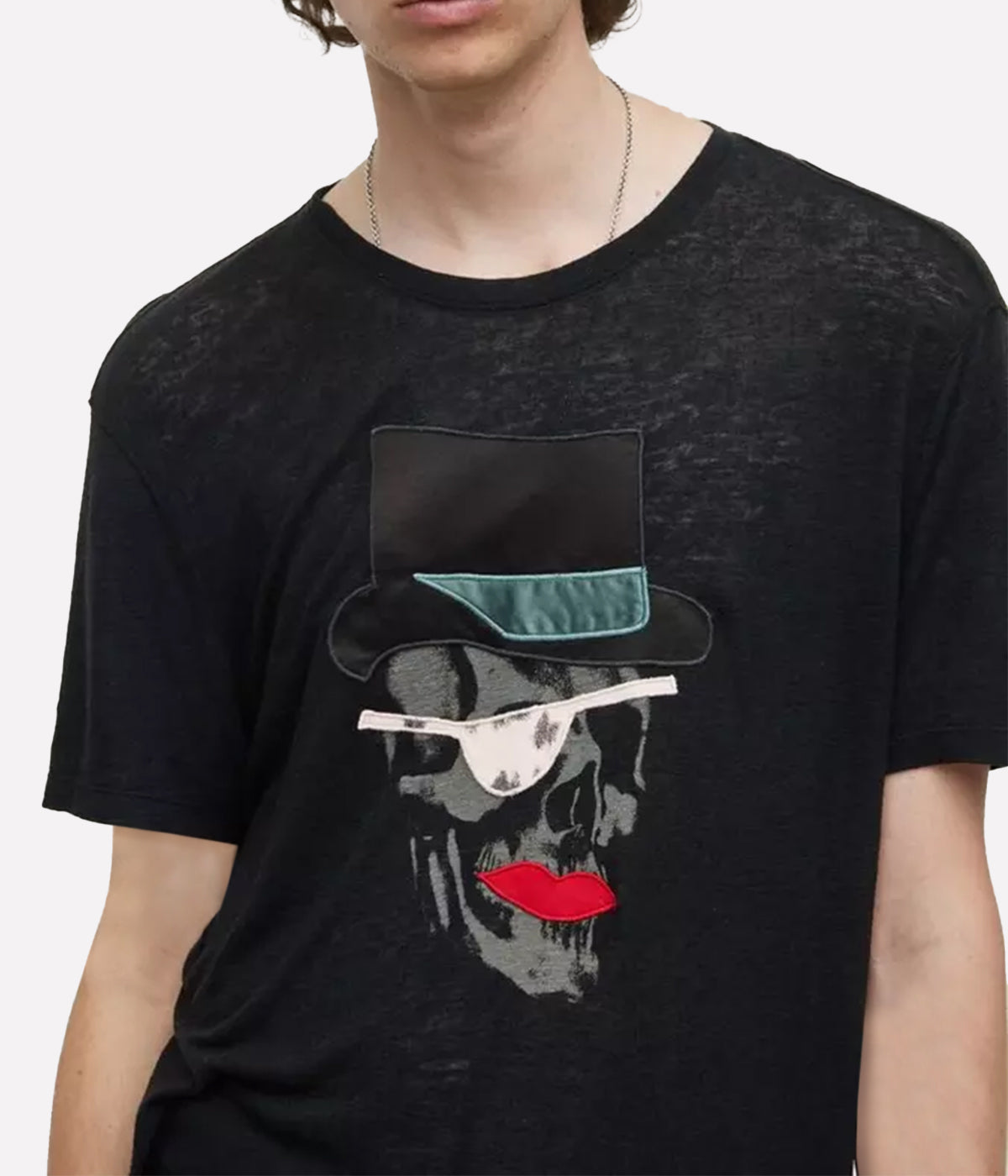 Top Hat Skull Crew T-Shirt in Black