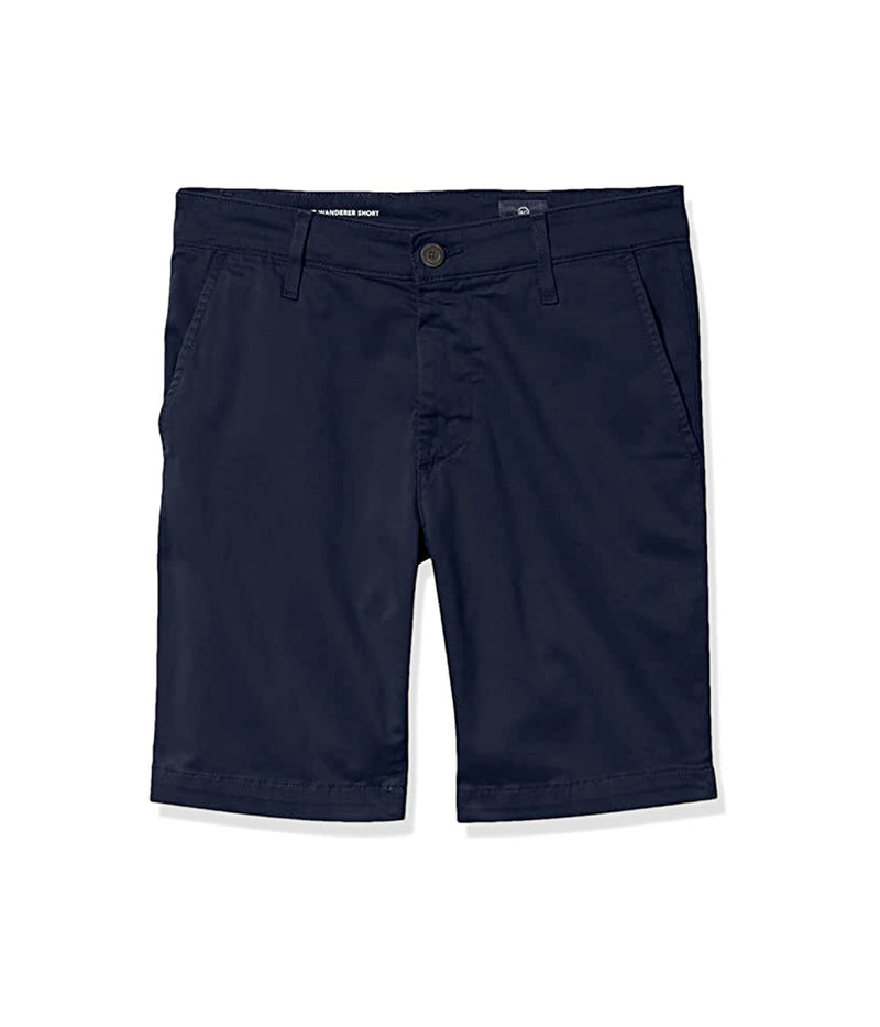Wanderer Short in Midnight Berlin